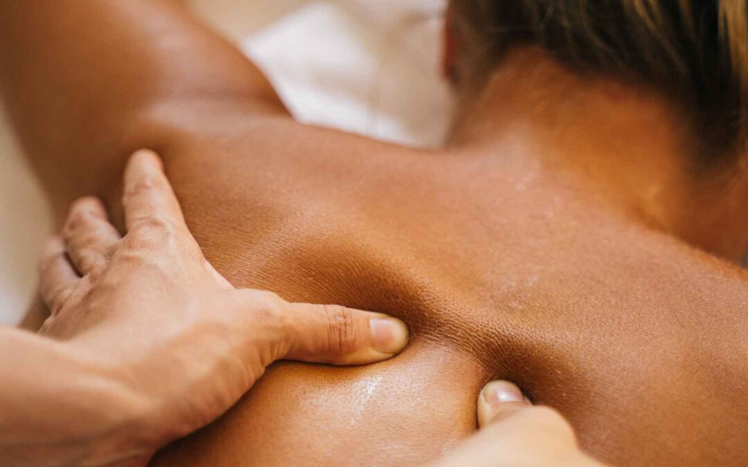 Massage suédois : principes, bienfaits et déroulement complet